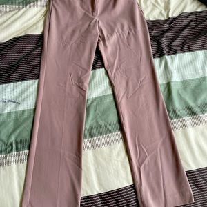 Express Editor Barely Boot Low-rise size 8r